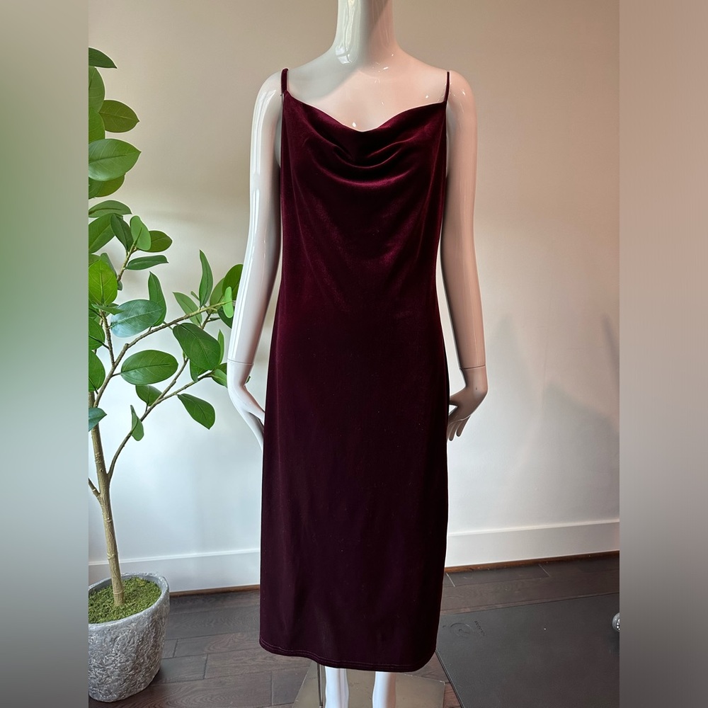 She + Sky maroon velvet midi dress